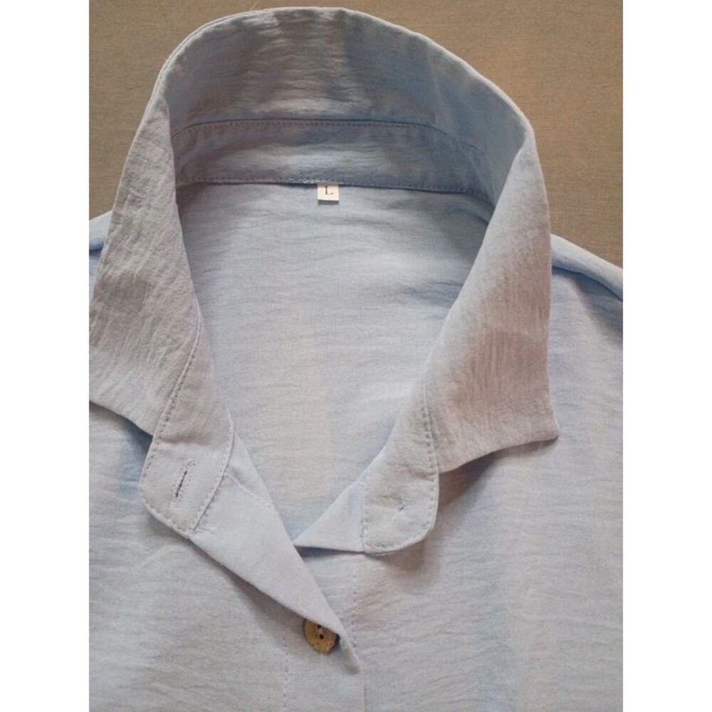 Women's blouse - Picture 5 of 5